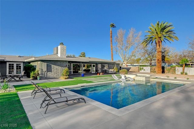 2711 Ashby Avenue, Las Vegas, NV 89102