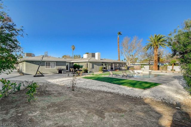 2711 Ashby Avenue, Las Vegas, NV 89102