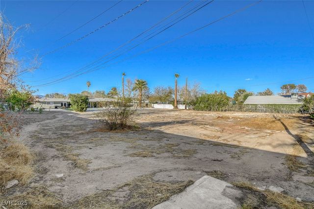 2711 Ashby Avenue, Las Vegas, NV 89102