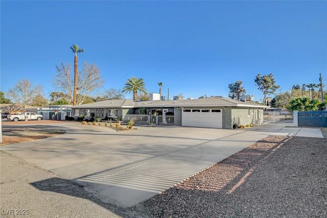 2711 Ashby Avenue, Las Vegas, NV 89102