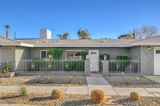 2711 Ashby Avenue, Las Vegas, NV 89102