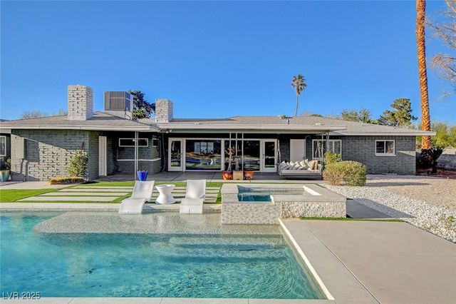 2711 Ashby Avenue, Las Vegas, NV 89102