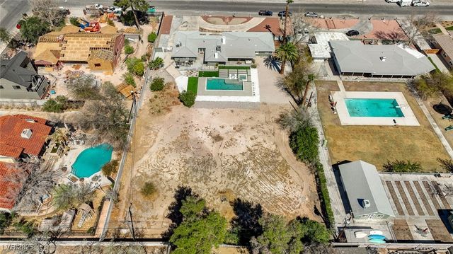 2711 Ashby Avenue, Las Vegas, NV 89102