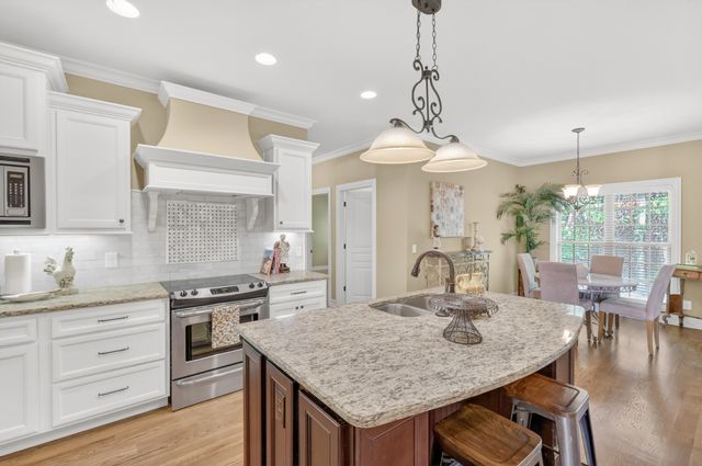 111 Peters Ct, Murfreesboro, TN 37128