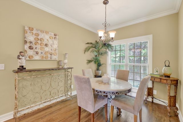111 Peters Ct, Murfreesboro, TN 37128