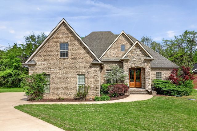 111 Peters Ct, Murfreesboro, TN 37128