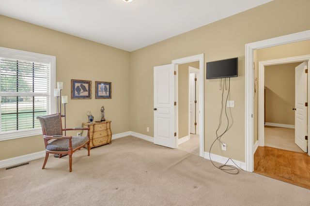 111 Peters Ct, Murfreesboro, TN 37128