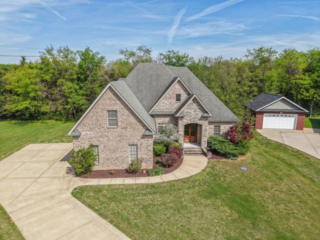 111 Peters Ct, Murfreesboro, TN 37128