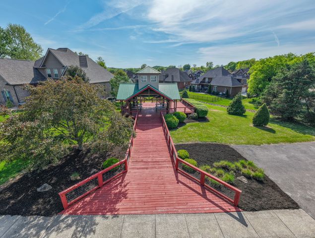 111 Peters Ct, Murfreesboro, TN 37128