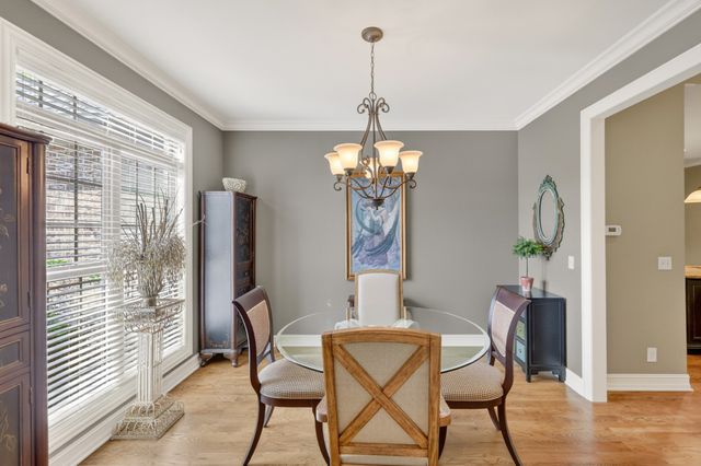111 Peters Ct, Murfreesboro, TN 37128