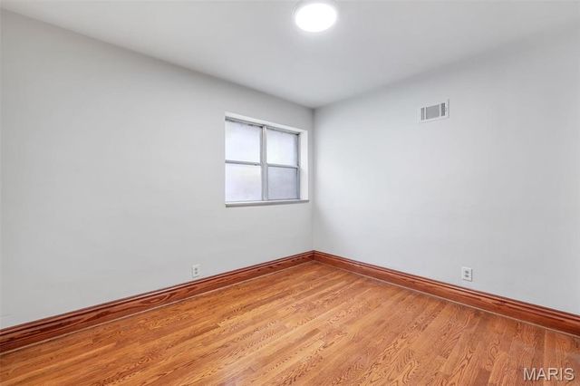 5451 Murdoch Avenue, St Louis, MO 63109