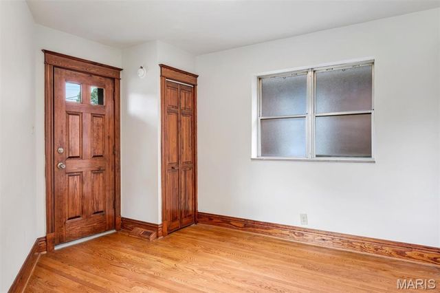 5451 Murdoch Avenue, St Louis, MO 63109