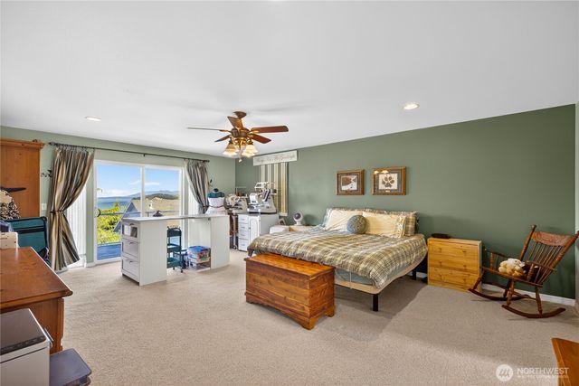 3512 W 2nd Street, Anacortes, WA 98221