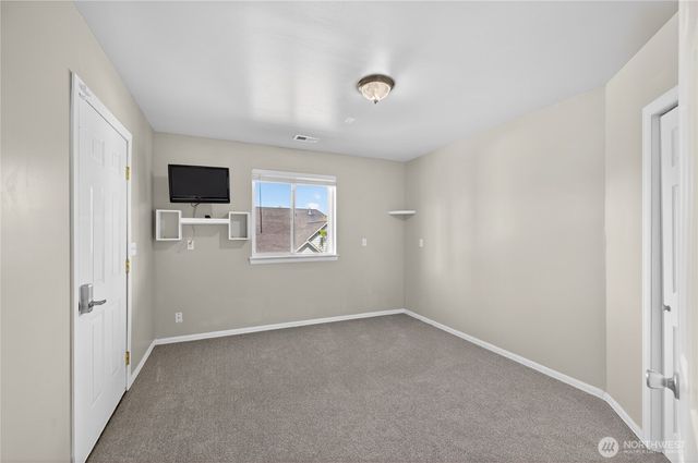 3512 W 2nd Street, Anacortes, WA 98221