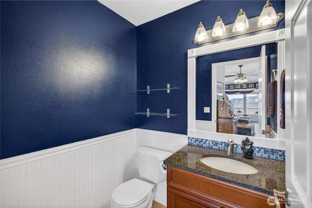 3512 W 2nd Street, Anacortes, WA 98221