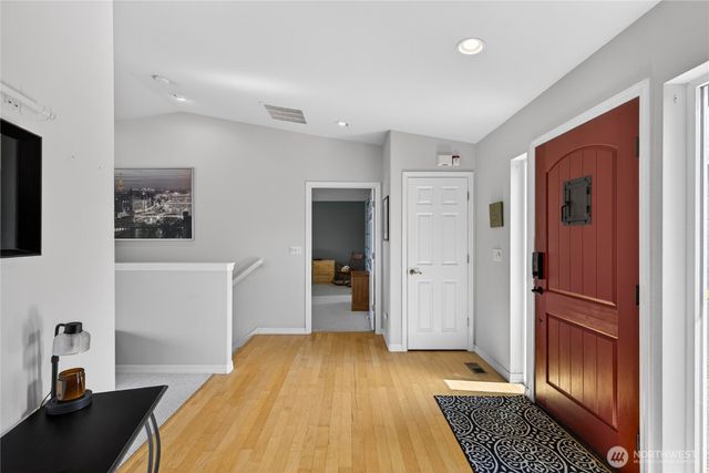 3512 W 2nd Street, Anacortes, WA 98221