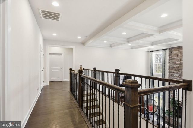6820 LILLY BELLE CT, Centreville, VA 20120
