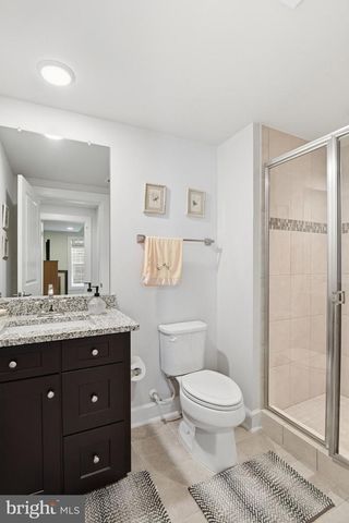 6820 LILLY BELLE CT, Centreville, VA 20120