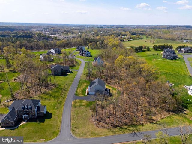 6820 LILLY BELLE CT, Centreville, VA 20120