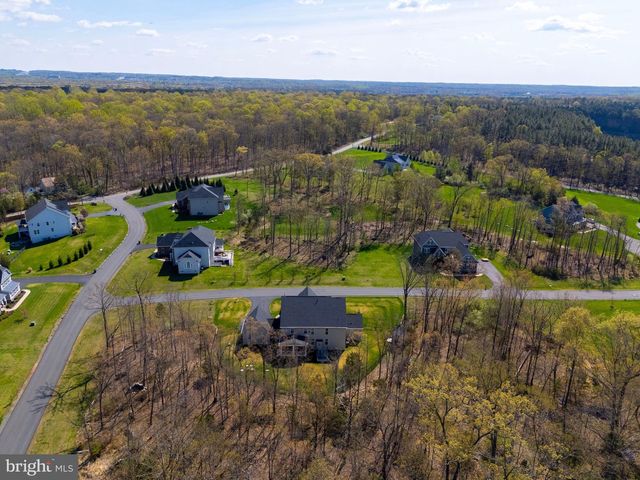 6820 LILLY BELLE CT, Centreville, VA 20120
