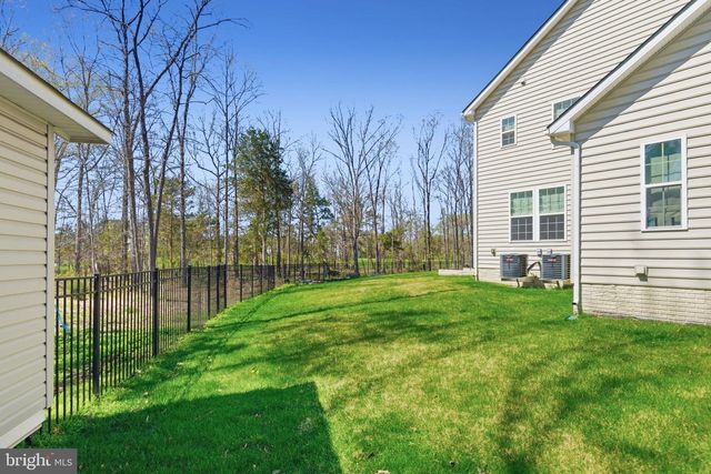6820 LILLY BELLE CT, Centreville, VA 20120