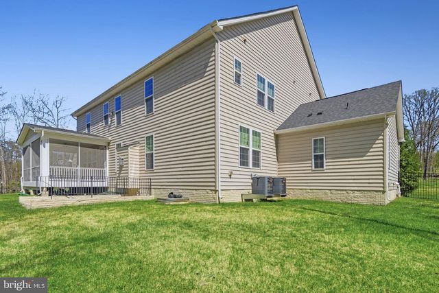 6820 LILLY BELLE CT, Centreville, VA 20120