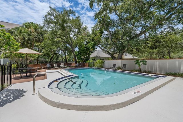5116 BAYSHORE BOULEVARD, Tampa, FL 33611