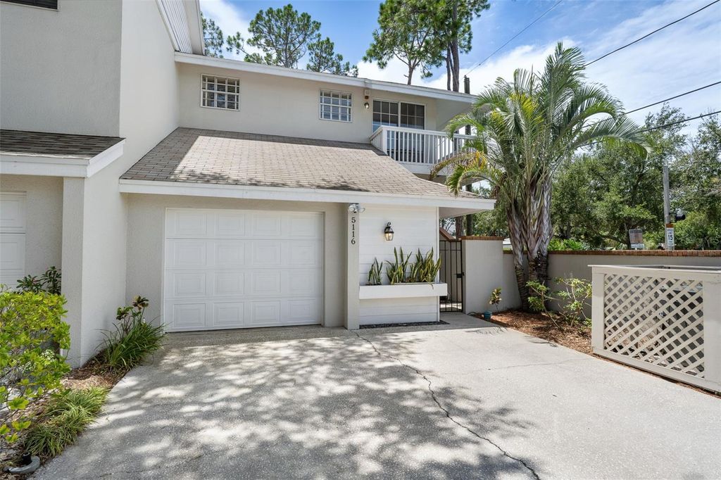 5116 BAYSHORE BOULEVARD, Tampa, FL 33611