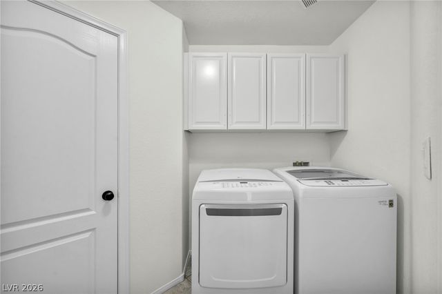9712 Saint Claude Avenue, Las Vegas, NV 89148