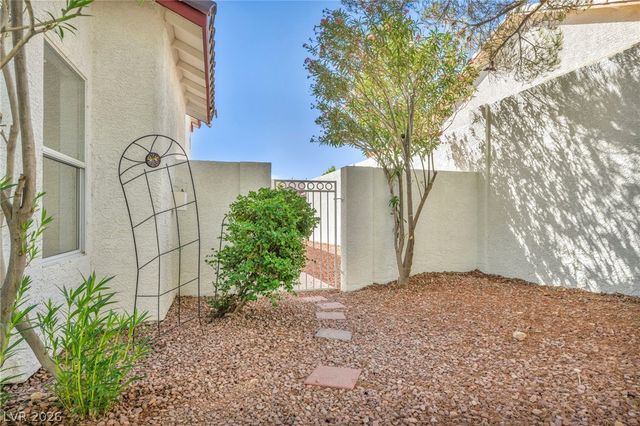 9712 Saint Claude Avenue, Las Vegas, NV 89148