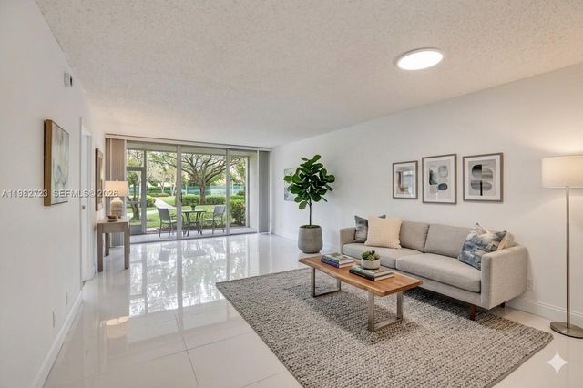 3751 Environ Boulevard 141, Lauderhill, FL 33319