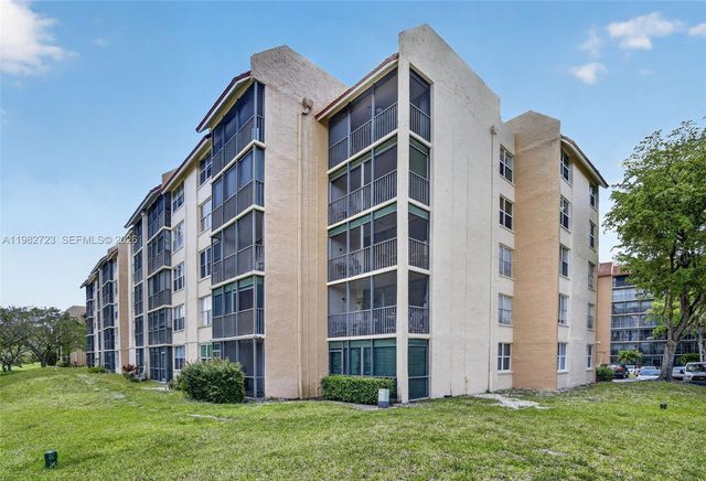 3751 Environ Boulevard 141, Lauderhill, FL 33319