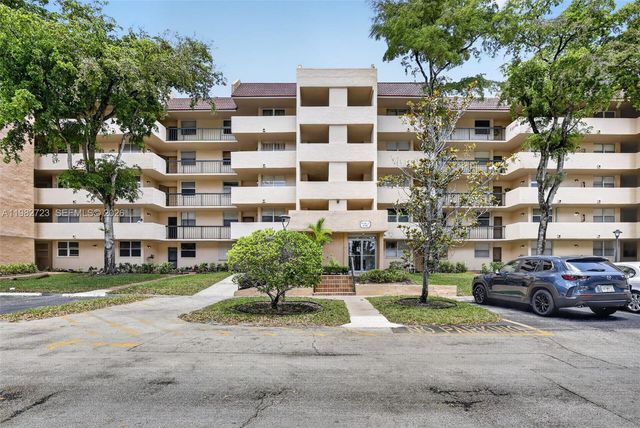 3751 Environ Boulevard 141, Lauderhill, FL 33319
