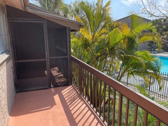 6340 NEWTOWN CIRCLE 40B5, Tampa, FL 33615