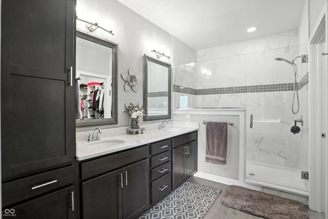 6616 Stonepoint Way, Indianapolis, IN 46237