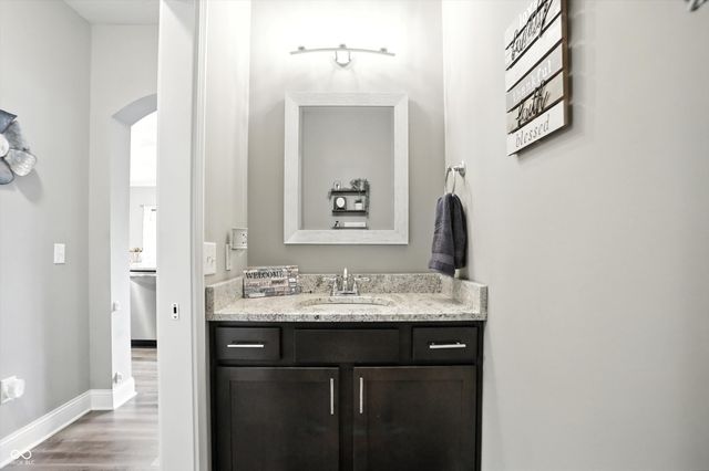 6616 Stonepoint Way, Indianapolis, IN 46237