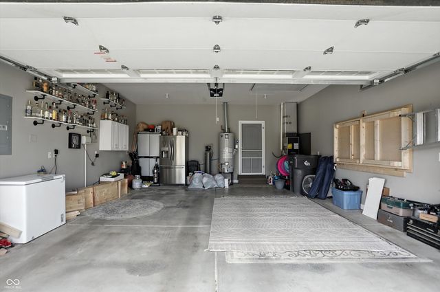 6616 Stonepoint Way, Indianapolis, IN 46237