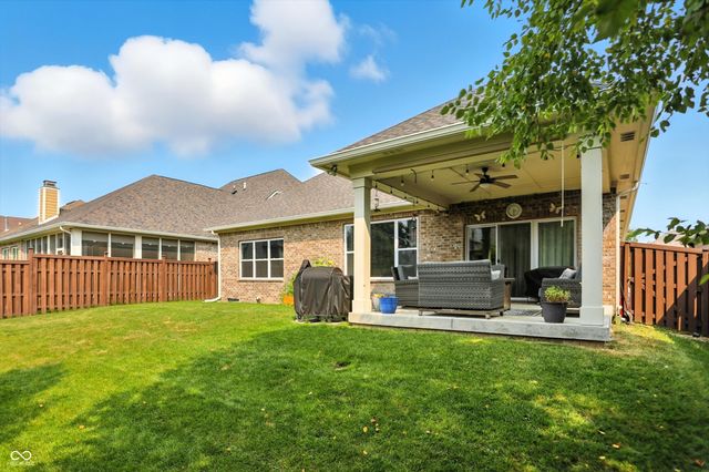 6616 Stonepoint Way, Indianapolis, IN 46237