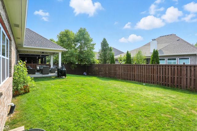 6616 Stonepoint Way, Indianapolis, IN 46237