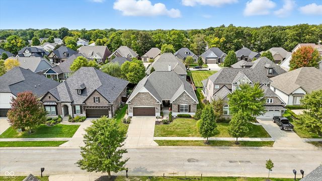 6616 Stonepoint Way, Indianapolis, IN 46237