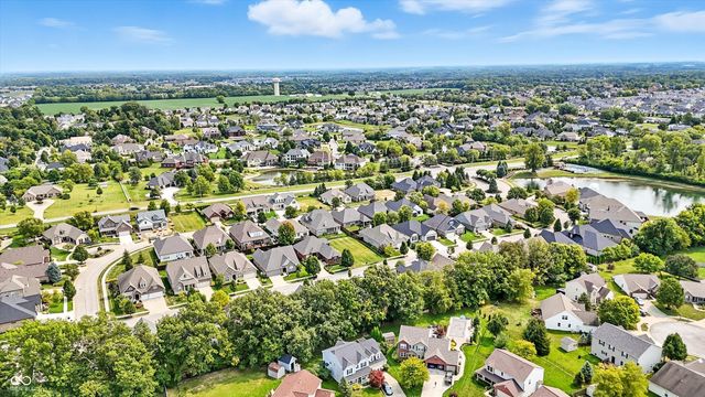 6616 Stonepoint Way, Indianapolis, IN 46237