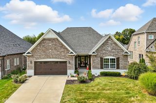 6616 Stonepoint Way, Indianapolis, IN 46237