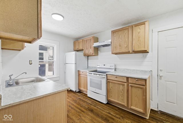 1035 W 37th Street, Indianapolis, IN 46208