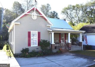 171 NE Broad Street, Fairburn, GA 30213