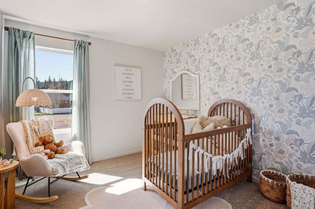 301 W Pheasant Bluff Ave, Spokane, WA 99224