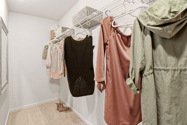 301 W Pheasant Bluff Ave, Spokane, WA 99224