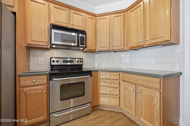 604 Stillwater Drive, Winterville, NC 28590