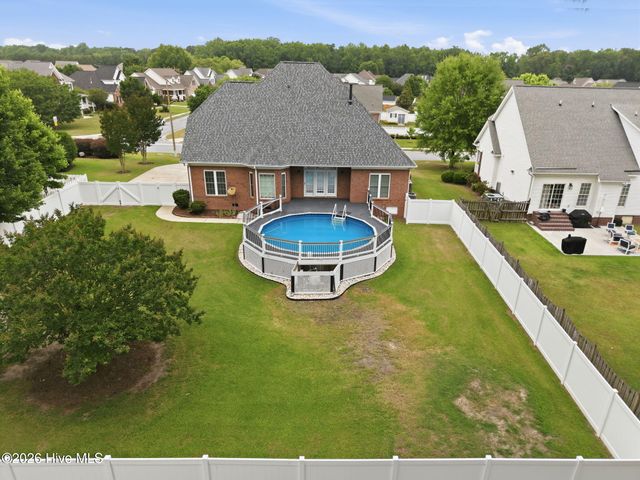604 Stillwater Drive, Winterville, NC 28590