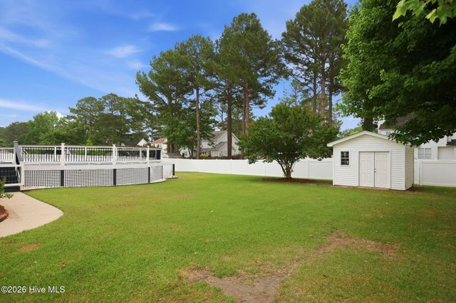 604 Stillwater Drive, Winterville, NC 28590