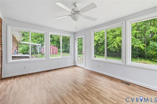3810 Centralia Rd, Chester, VA 23831